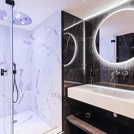 Divine Couture - Rive Gauche * Carrières-sur-Seine